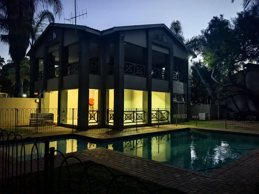 2 Bedroom Property for Sale in Noordhang Gauteng