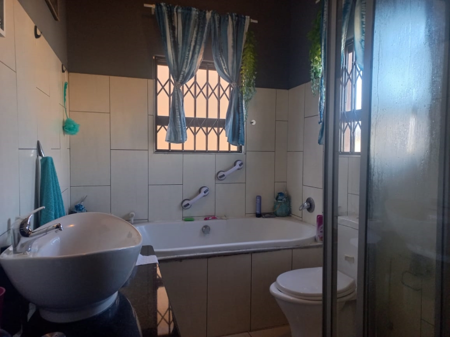 3 Bedroom Property for Sale in Bergsig Gauteng