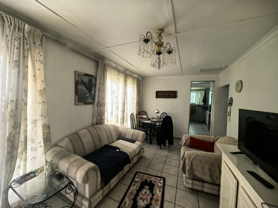 3 Bedroom Property for Sale in Hurlingham Manor Gauteng