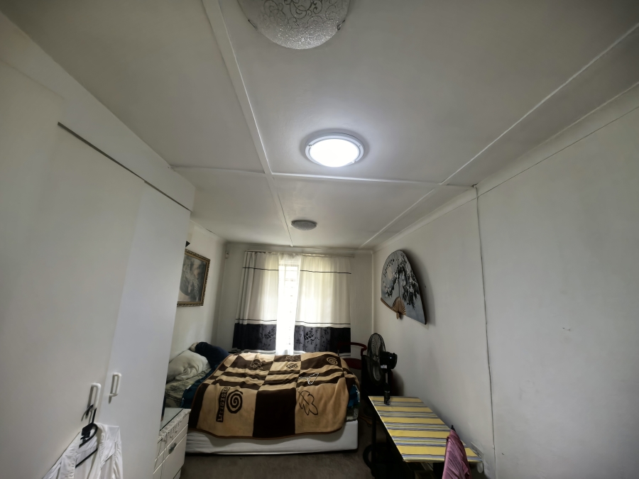 3 Bedroom Property for Sale in Hurlingham Manor Gauteng