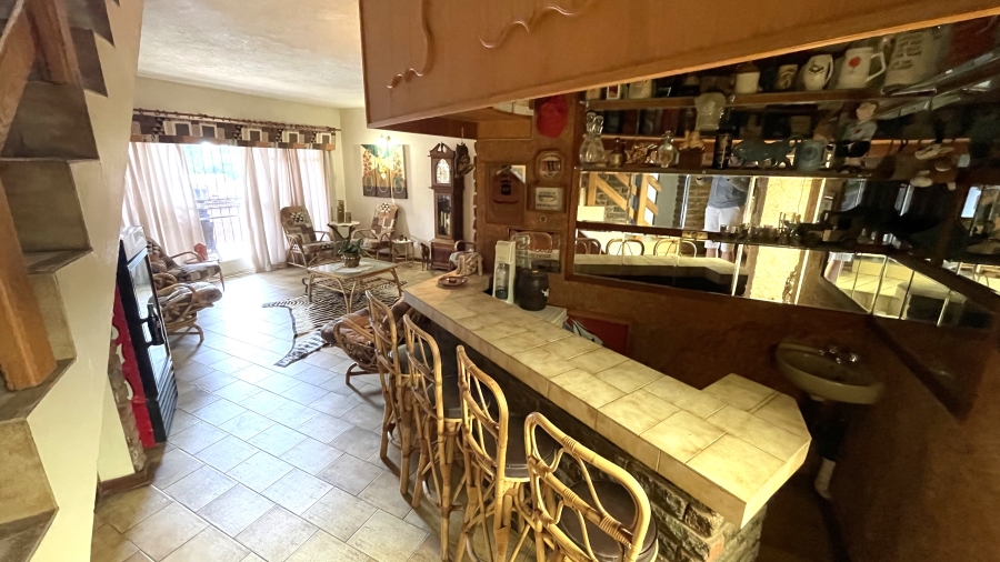 5 Bedroom Property for Sale in Magalieskruin Gauteng