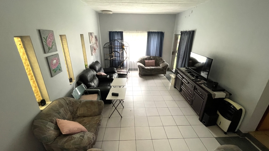 5 Bedroom Property for Sale in Magalieskruin Gauteng