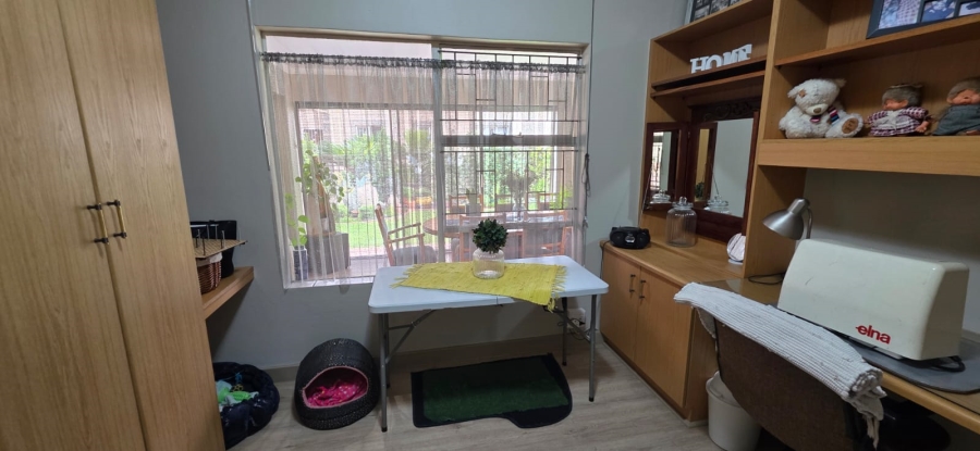 3 Bedroom Property for Sale in Vanderbijlpark SE 2 Gauteng