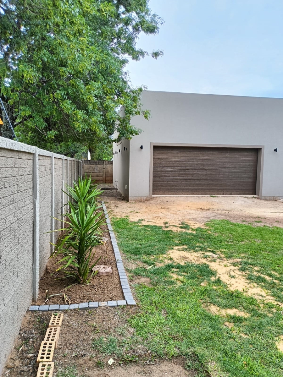 3 Bedroom Property for Sale in Vanderbijlpark SW 1 Gauteng
