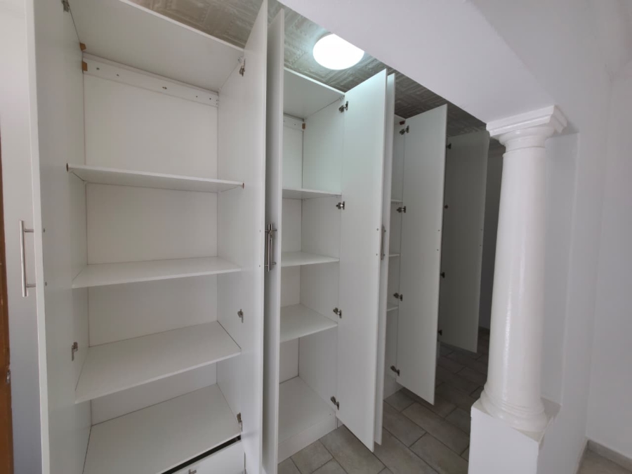 3 Bedroom Property for Sale in Noycedale Gauteng