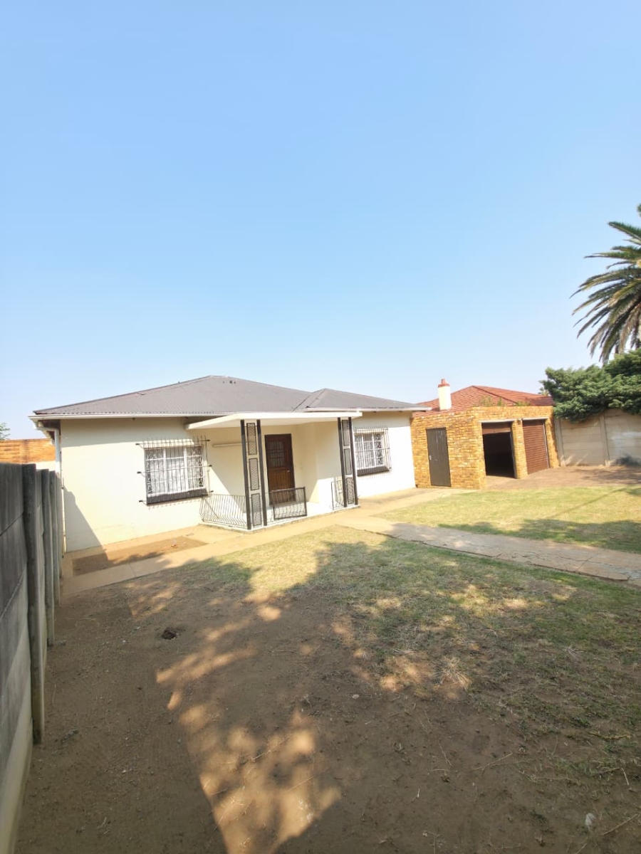 3 Bedroom Property for Sale in Noycedale Gauteng