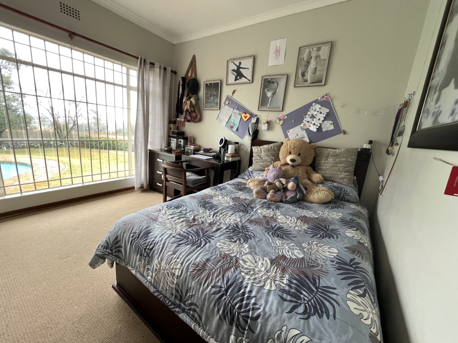 23 Bedroom Property for Sale in Hekpoort Gauteng