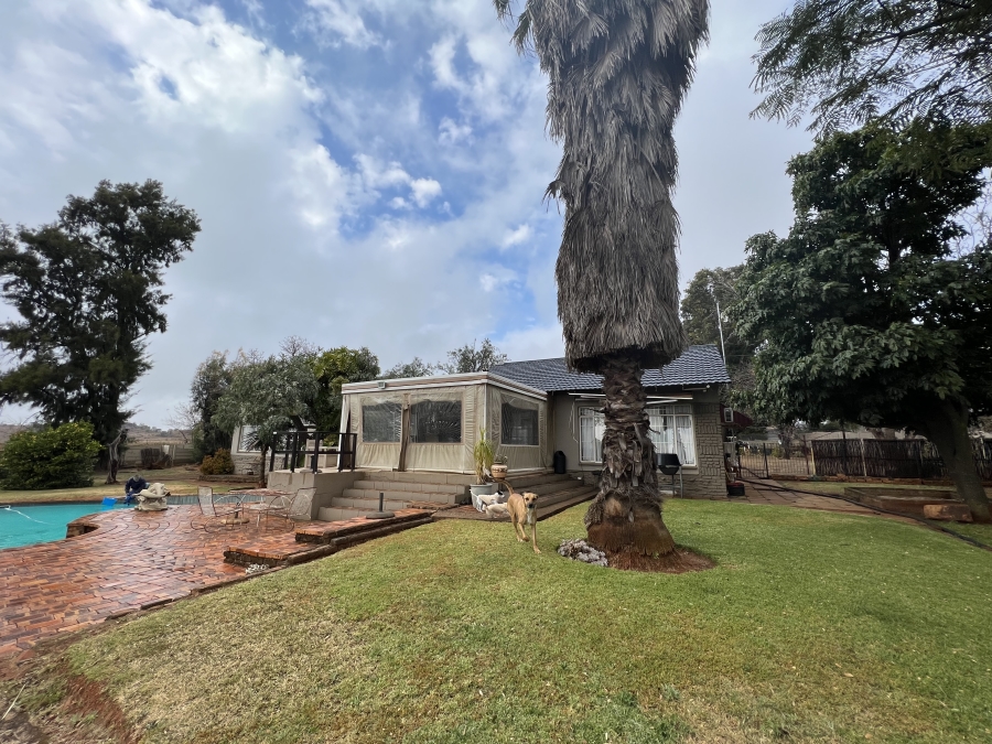 23 Bedroom Property for Sale in Hekpoort Gauteng