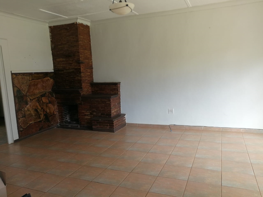 23 Bedroom Property for Sale in Hekpoort Gauteng