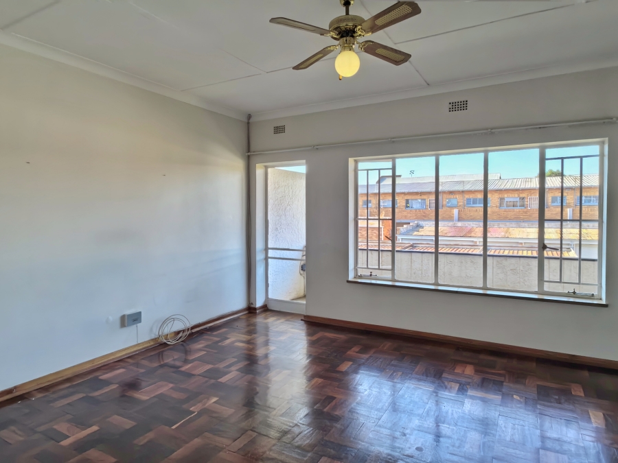 2 Bedroom Property for Sale in Linden Gauteng