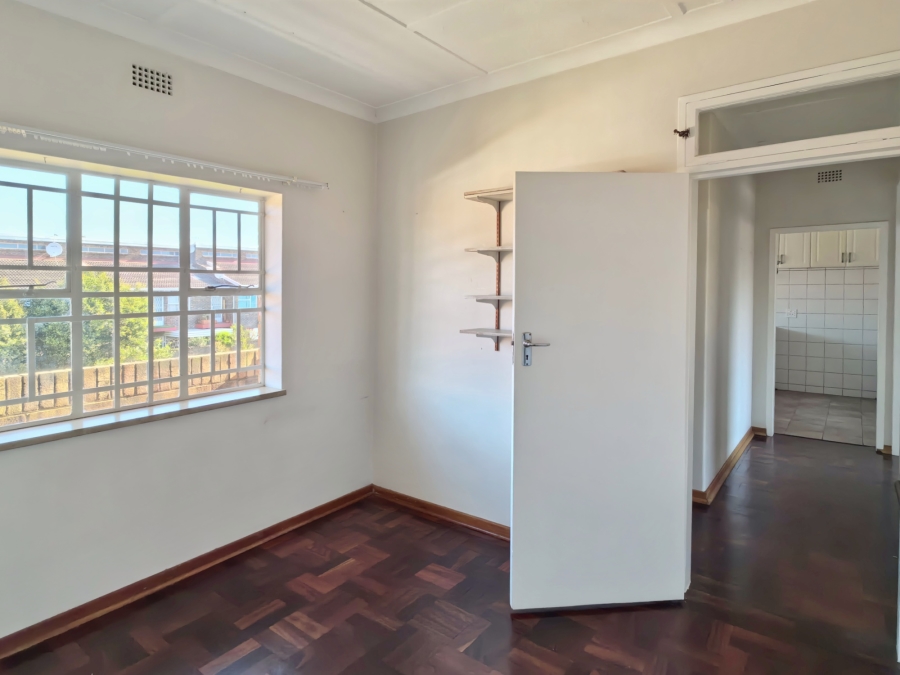2 Bedroom Property for Sale in Linden Gauteng