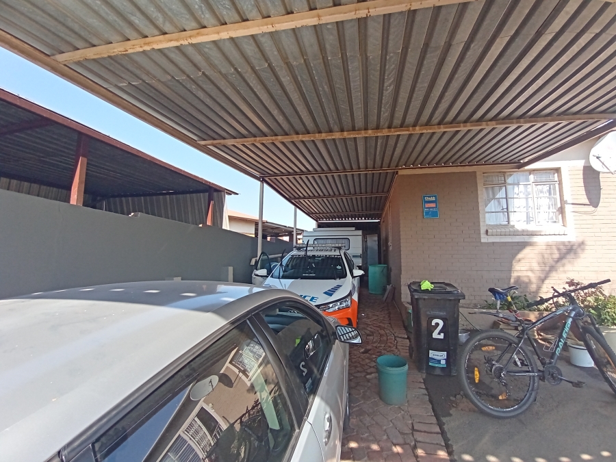 3 Bedroom Property for Sale in South Hills Gauteng