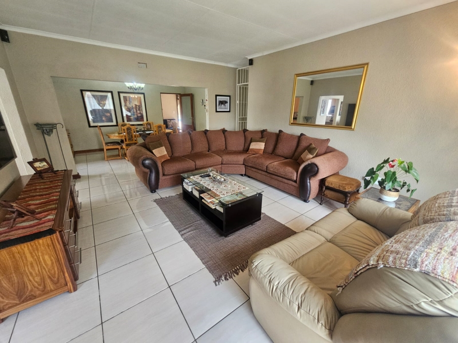 4 Bedroom Property for Sale in Randhart Gauteng