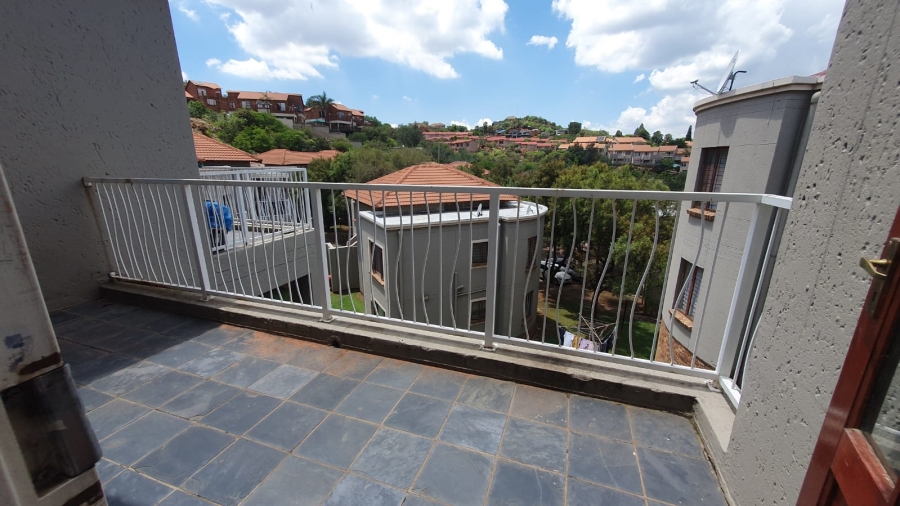 2 Bedroom Property for Sale in Winchester Hills Gauteng