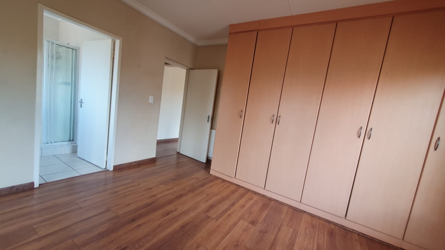 2 Bedroom Property for Sale in Winchester Hills Gauteng