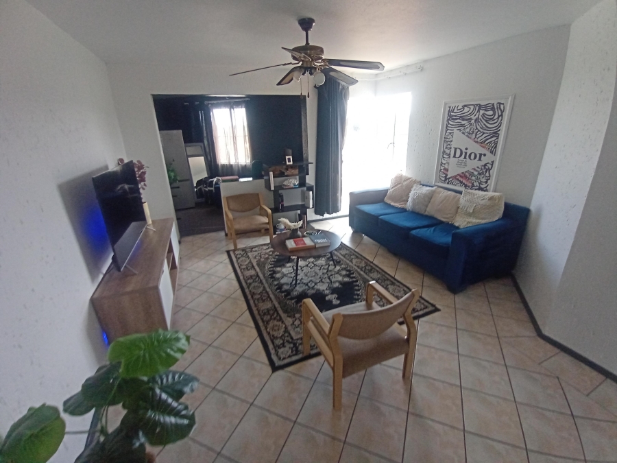 2 Bedroom Property for Sale in Ridgeway Gauteng