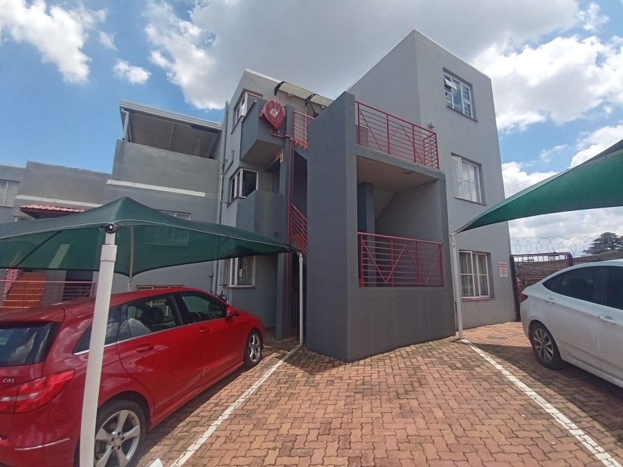 2 Bedroom Property for Sale in Ridgeway Gauteng