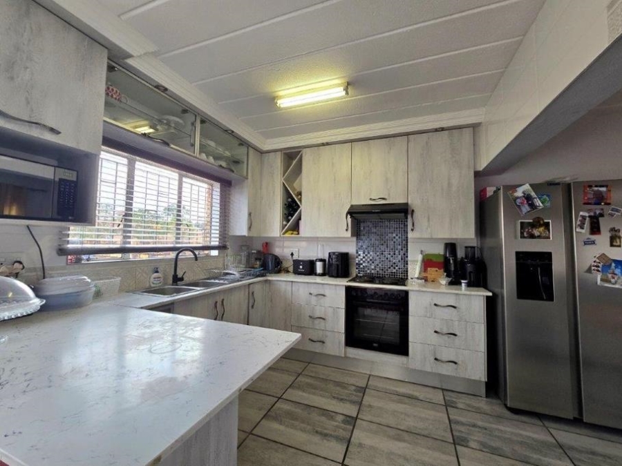 3 Bedroom Property for Sale in Mayfield Park Gauteng