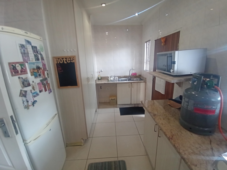 3 Bedroom Property for Sale in Brackendowns Gauteng