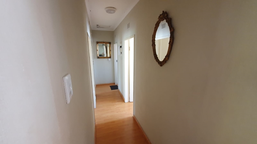 3 Bedroom Property for Sale in Mulbarton Gauteng