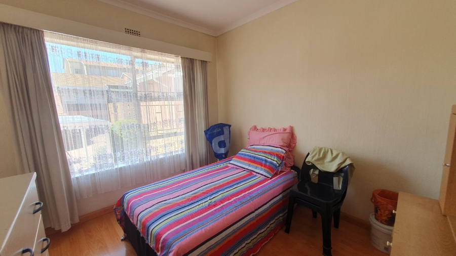 3 Bedroom Property for Sale in Mulbarton Gauteng