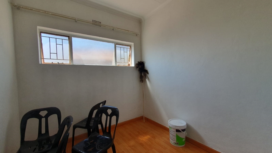 3 Bedroom Property for Sale in Mulbarton Gauteng