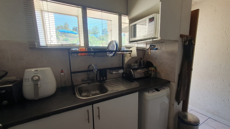 3 Bedroom Property for Sale in Oakdene Gauteng