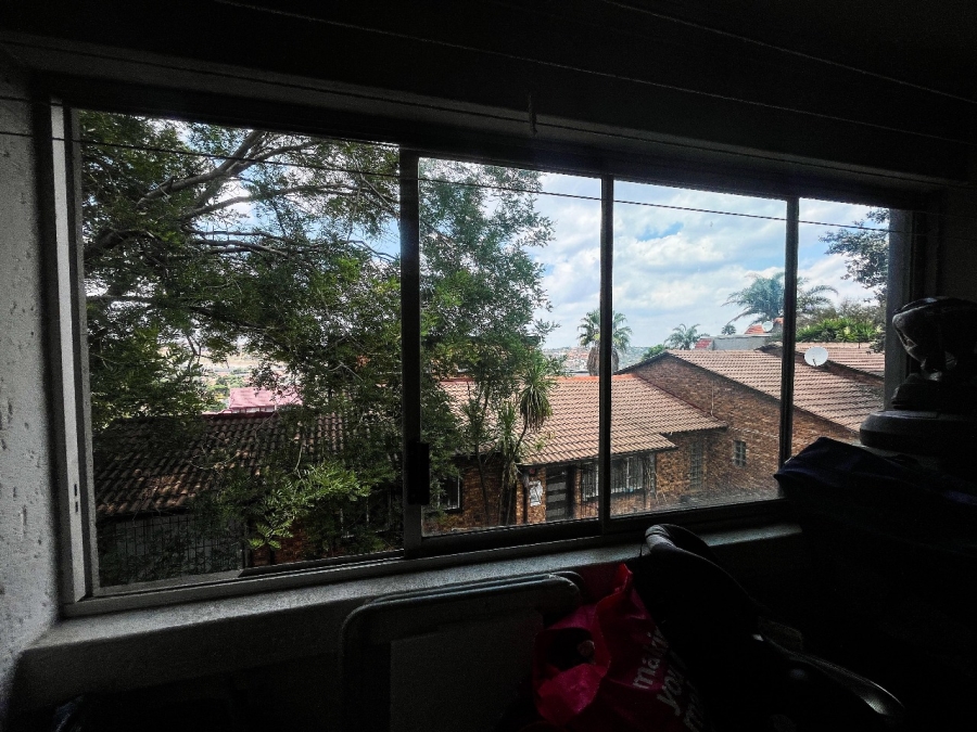 3 Bedroom Property for Sale in Oakdene Gauteng