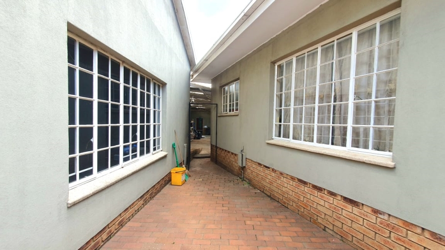 5 Bedroom Property for Sale in Webber Gauteng