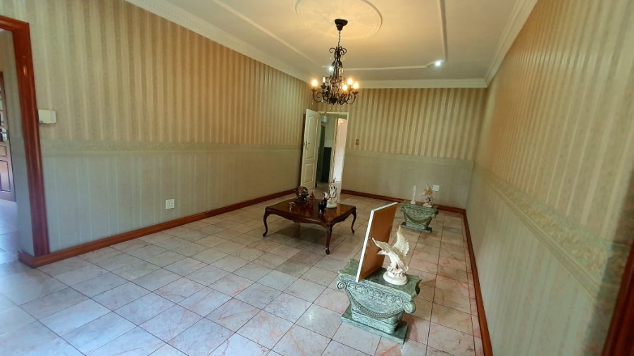 5 Bedroom Property for Sale in Webber Gauteng