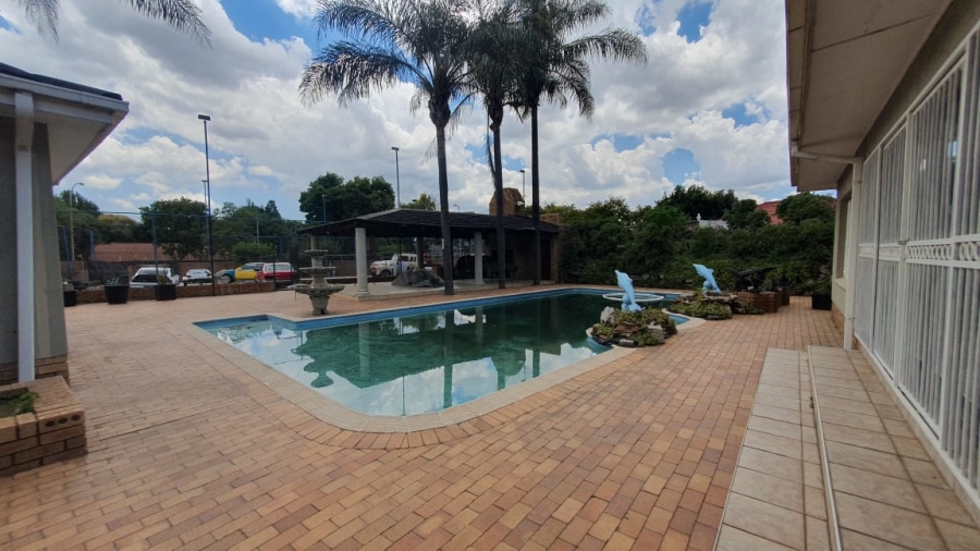 5 Bedroom Property for Sale in Webber Gauteng