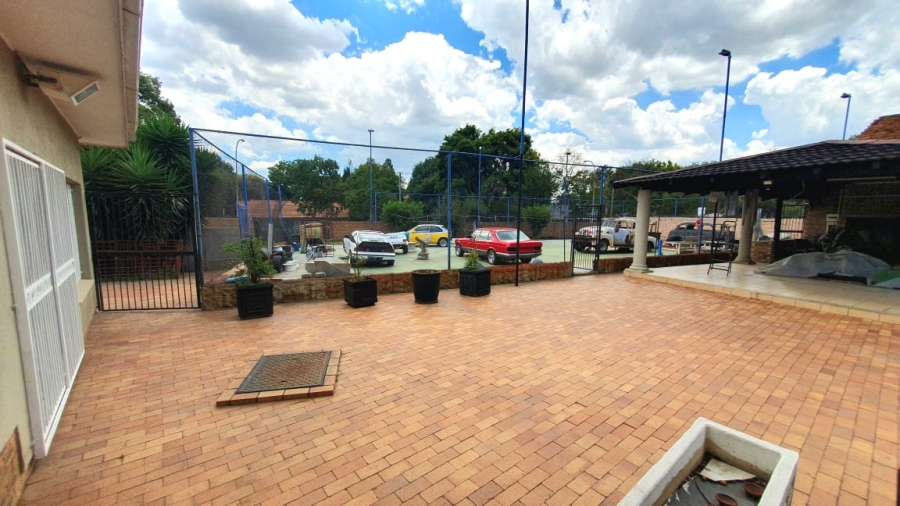 5 Bedroom Property for Sale in Webber Gauteng