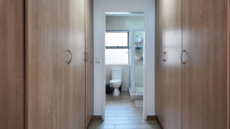 2 Bedroom Property for Sale in Meyersdal Gauteng