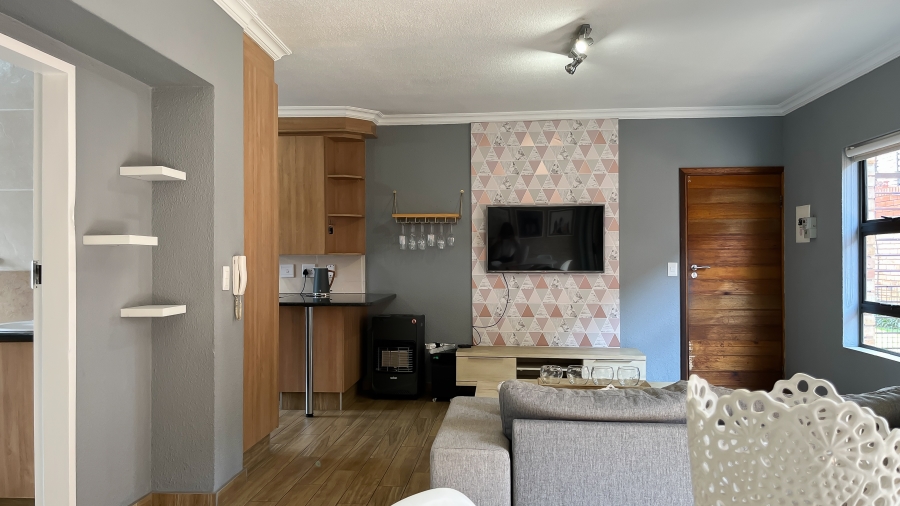 2 Bedroom Property for Sale in Meyersdal Gauteng