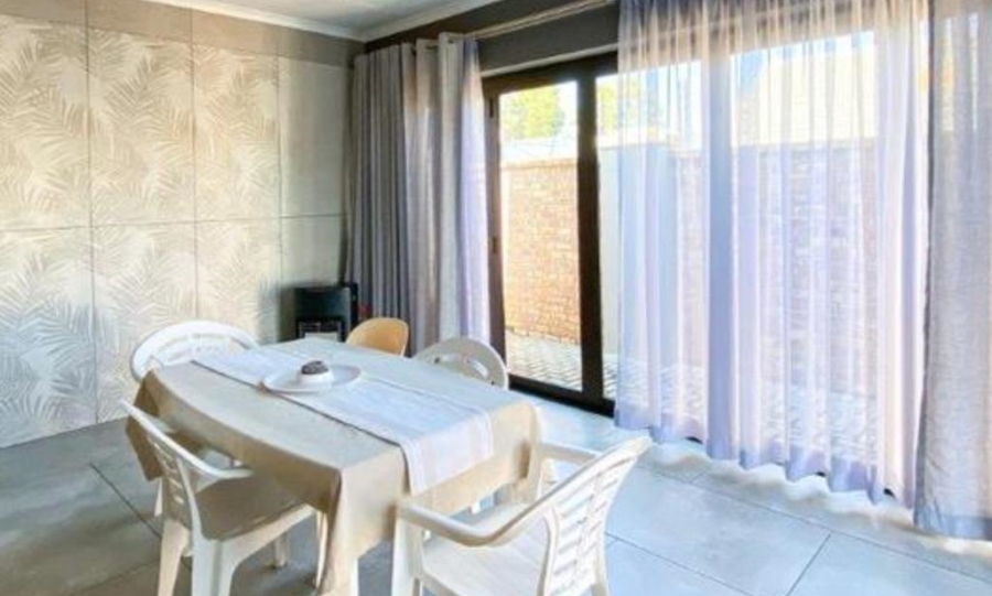 3 Bedroom Property for Sale in Brackenhurst Gauteng