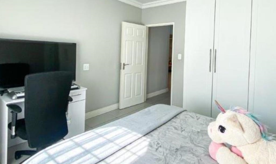 3 Bedroom Property for Sale in Brackenhurst Gauteng