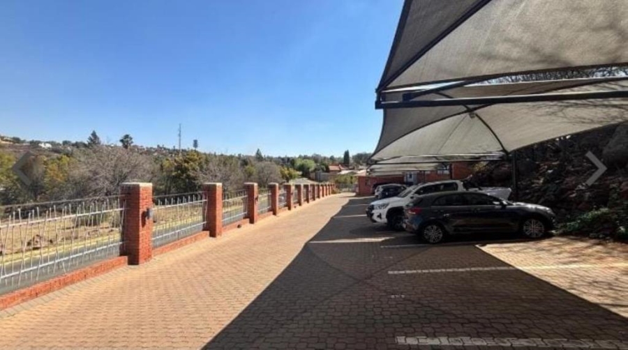3 Bedroom Property for Sale in Glenvista Gauteng