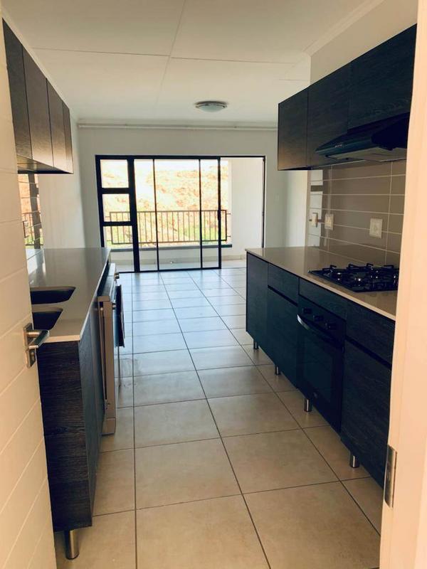 1 Bedroom Property for Sale in Oakdene Gauteng