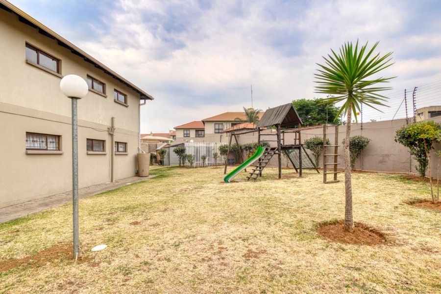2 Bedroom Property for Sale in Meyersdal Gauteng