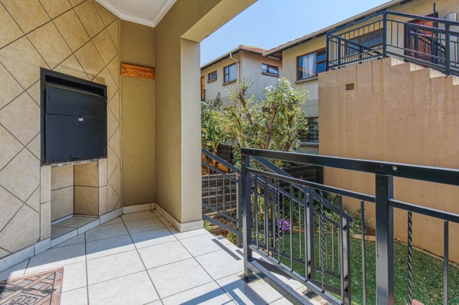 2 Bedroom Property for Sale in Meyersdal Gauteng