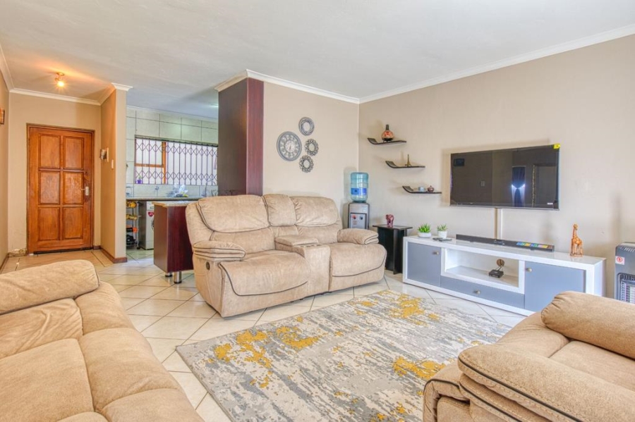 2 Bedroom Property for Sale in Meyersdal Gauteng