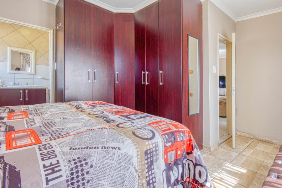 2 Bedroom Property for Sale in Meyersdal Gauteng