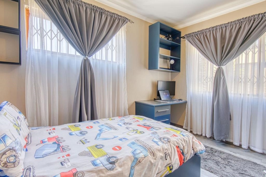 2 Bedroom Property for Sale in Meyersdal Gauteng