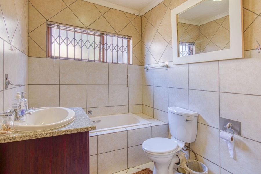 2 Bedroom Property for Sale in Meyersdal Gauteng