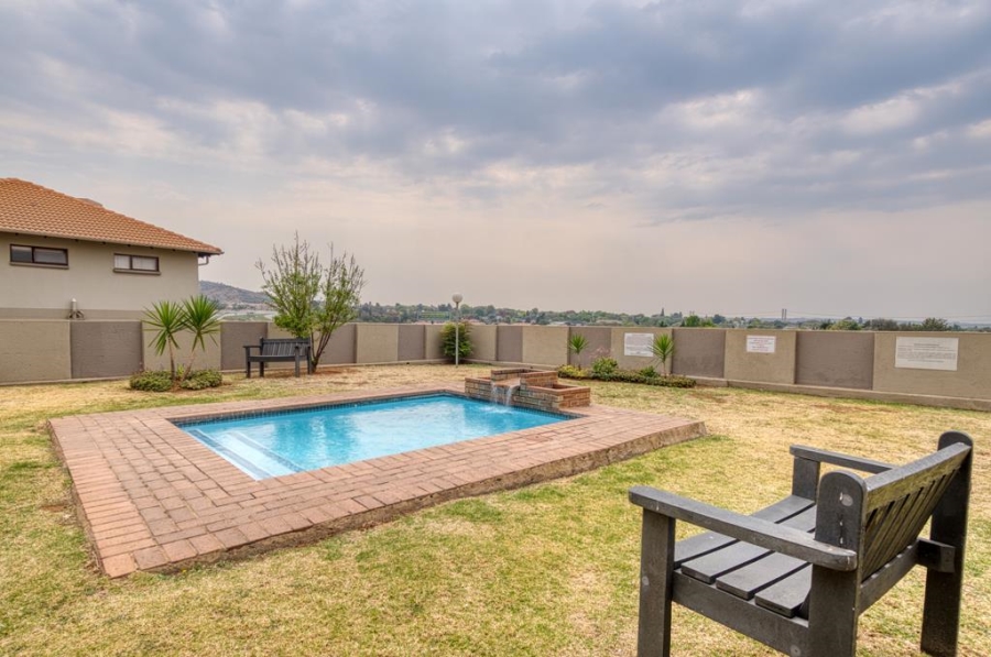 2 Bedroom Property for Sale in Meyersdal Gauteng