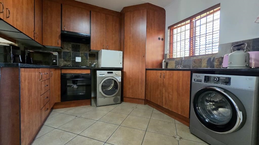 2 Bedroom Property for Sale in Meyersdal Gauteng