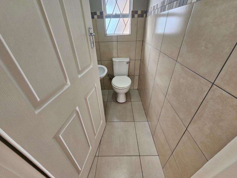 3 Bedroom Property for Sale in Mayberry Park Gauteng