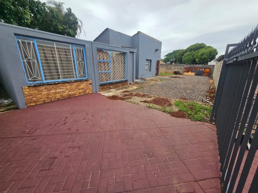 3 Bedroom Property for Sale in Mayberry Park Gauteng