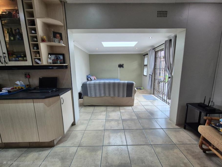 3 Bedroom Property for Sale in Brackendowns Gauteng