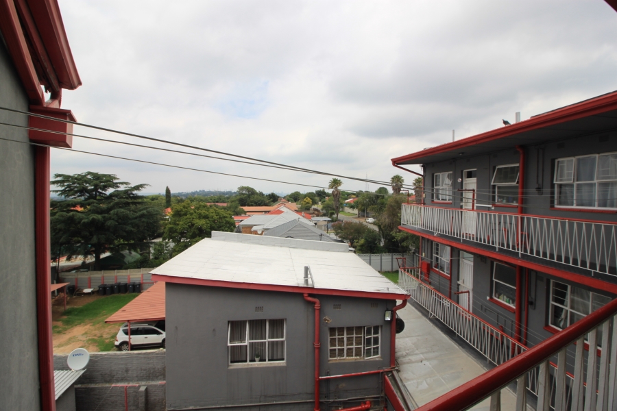 To Let 2 Bedroom Property for Rent in Sunnyridge Gauteng